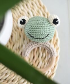 heegeldatud kõrin konn beebile