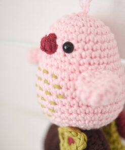 Crochet bird rattle