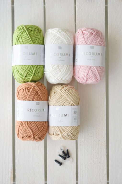 Amigurumi spring bunny yarn set