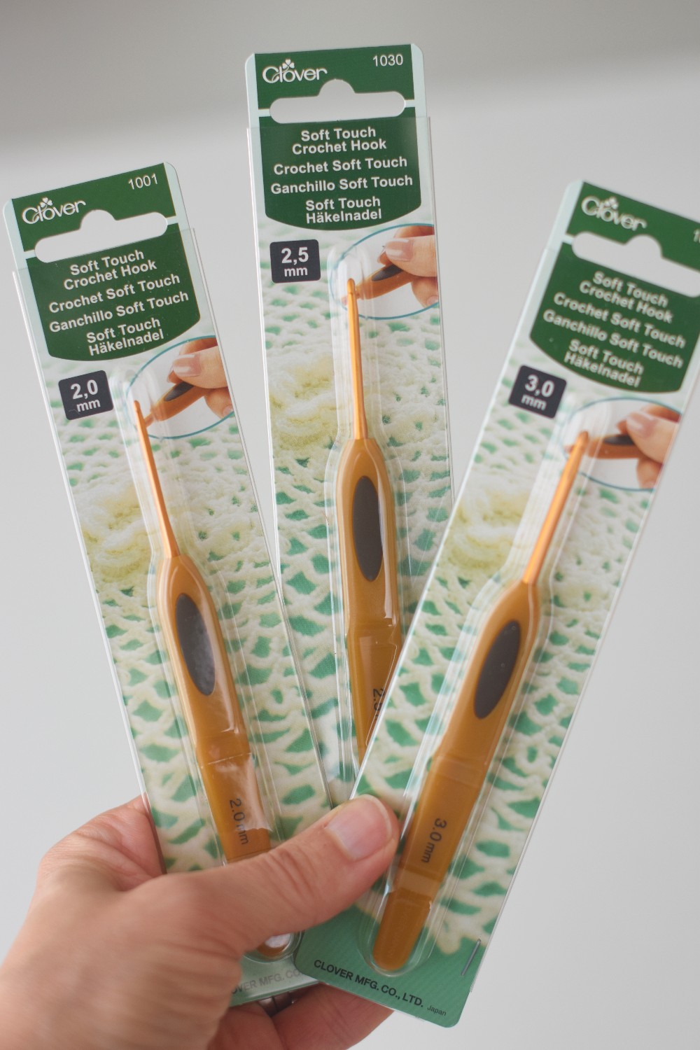 Crochet Hook Clover Soft Touch High Quality Crochet Hooks in Sizes