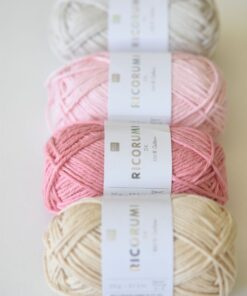 Crochet kit yarn pattern DIY