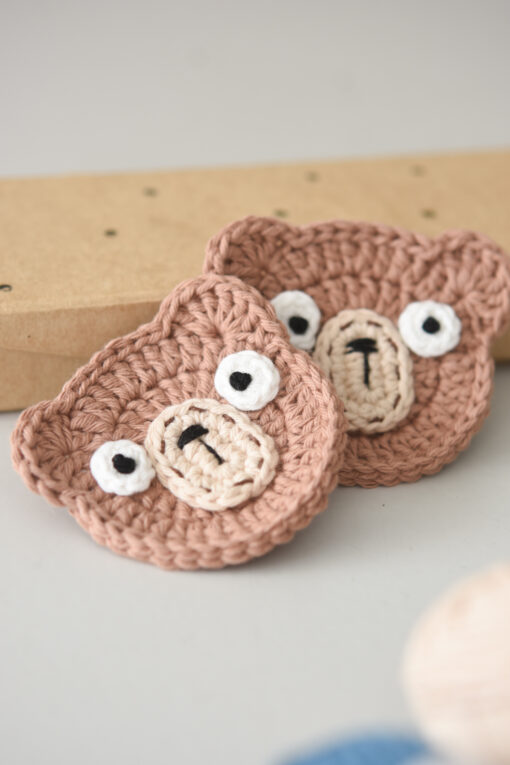 crochet bear motif