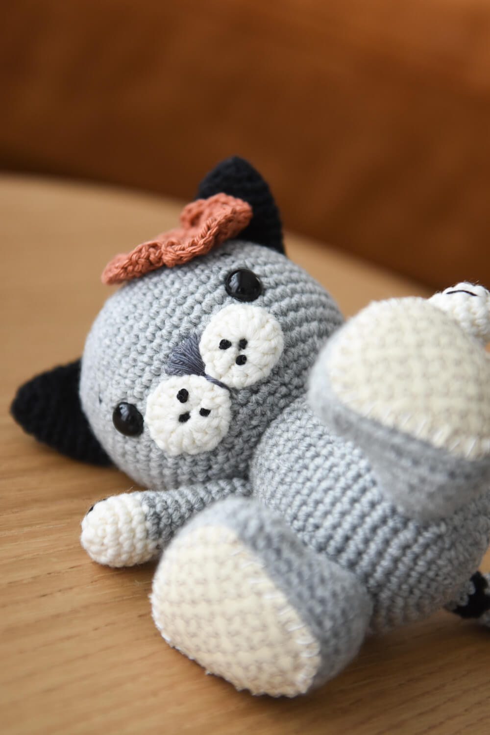 gray crochet cat