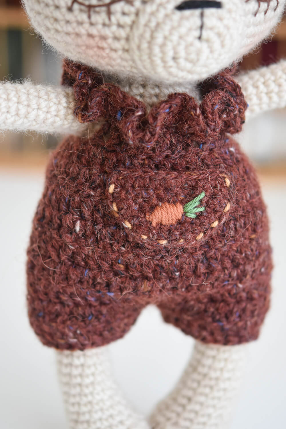 Jänes Porgand-püks amigurumi
