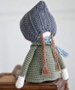 heegeldatud nukk punupatsid