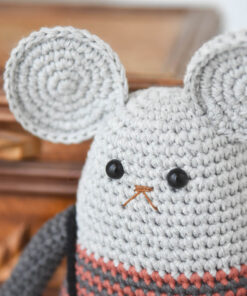 heegeldatud mänguasjad hiir