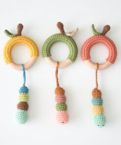 Apple worm rattle amigurumi pattern