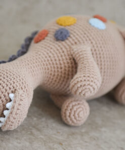 Heegeldatud draakon mänguasi