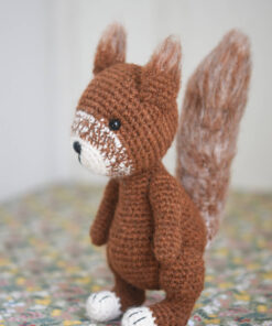 Harjatud sabaga orav