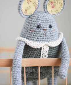 Villane hiir kleidiga