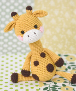 baby giraffe amigurumi kit