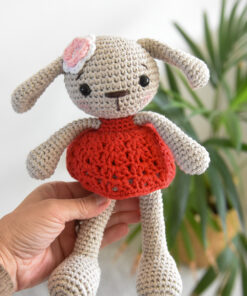 heegeldatud mänguasi jänkupreili