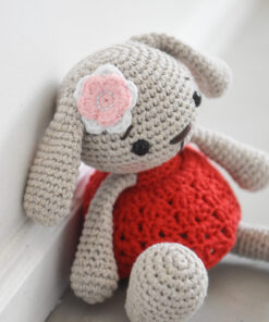 heegeldatud mänguasi jänkupreili