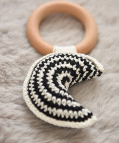 heegeldatud montessori kõrin kuu