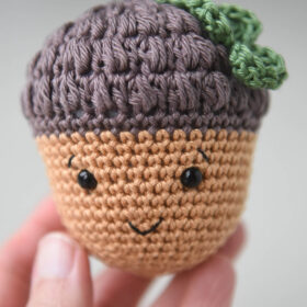 heegeldatud sõber tammetõru