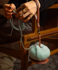 MUUD Gyrit yarn holder